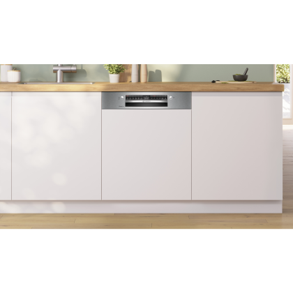 BOSCH SMI4EAS30E Serie 4 Einbau-Geschirrspüler integriert 60 cm (A, Integrierbar, Besteckkorb, 13 Maßgedecke, 42 dB, AquaStop, Home Connect, WLAN)