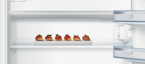 Bosch Serie 2 KIL18NFF0 + KSZGGM00 Kühlschrank mit Gefrierfach Integriert 129 l F Weiß